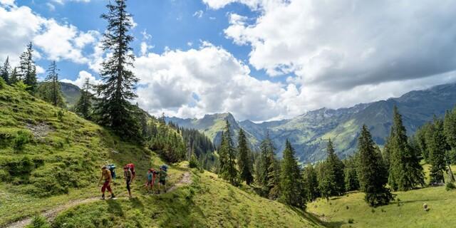 Gemeinsame Wanderung, Foto: JDAV/Silvan Metz