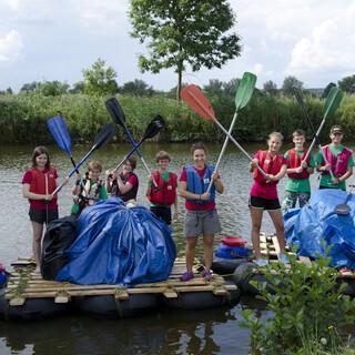 cnl2014-JDAV Karlsruhe Floßbau 3-(c)Hugo Ritzkowski