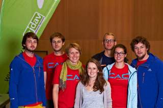 Gruppenbild der aktuellen Bundesjugendleitung von links nach rechts: Arne Hamann, Philipp Sausmikat, Lena Glaser, Sunnyi Mews, Richard Kempert, Annika Höllerl, Jonas Freihart