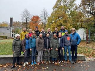 Gruppenfoto vom Bundesjugendausschuss im Herbst 2023