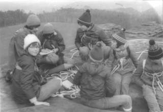jugendgruppe-2_1976_web_id97179.jpg